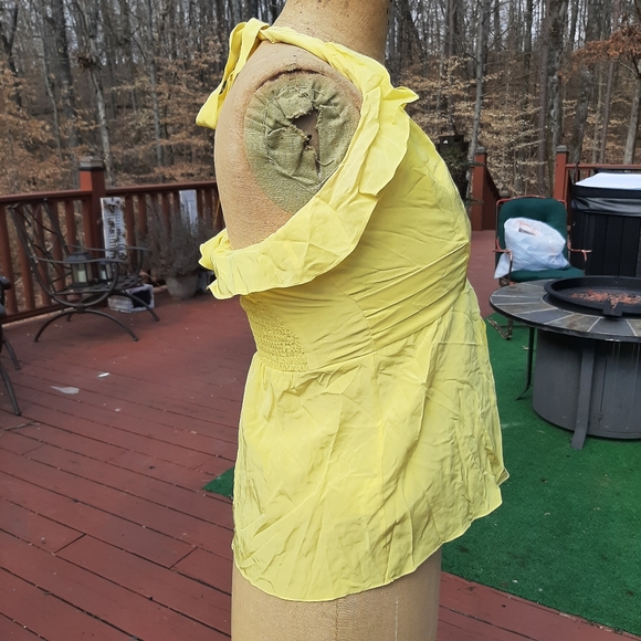 BCBGMaxAzria Yellow Silk Halter Top L - Picture 7 of 9